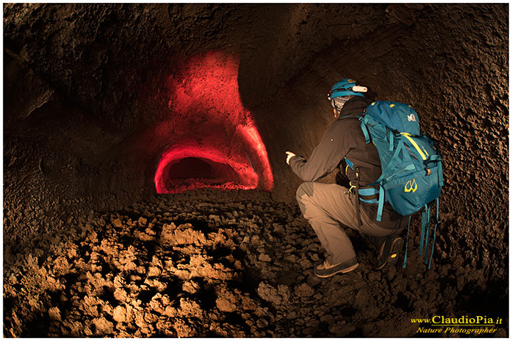 etna, volcano, vulcano, lava, tube, cave, fire, eruption, speleology, speleologist,