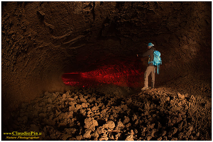 etna, volcano, vulcano, lava, tube, cave, fire, eruption, speleology, speleologist,