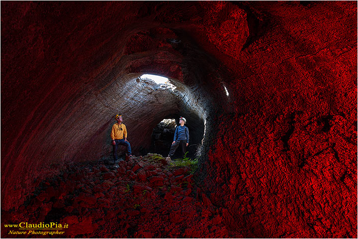 etna, volcano, vulcano, lava, tube, cave, fire, eruption, speleology, speleologist,