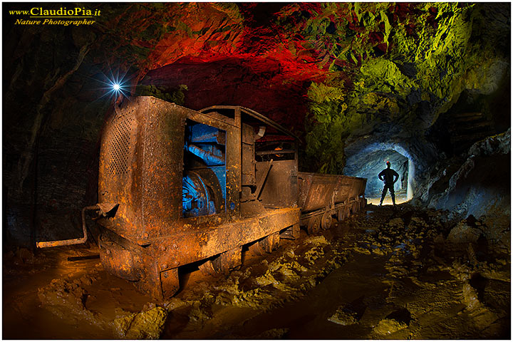 miniera, grotte, Esplorando vecchie miniere abbandonate, Val Graveglia, mines, caves, mine, cave, grotta