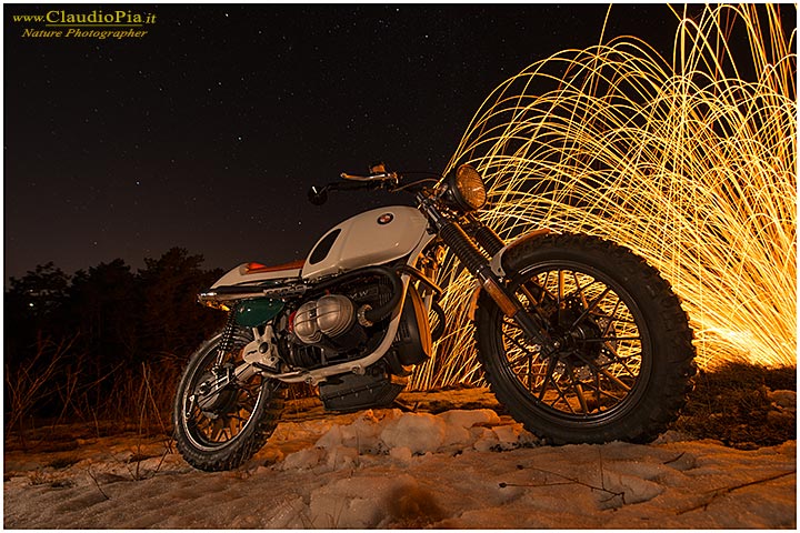 night photography, star, notte, notturna, startrail, nature, night, light painting, stelle, dark, star circle, steel wool, bmw, cafè racer