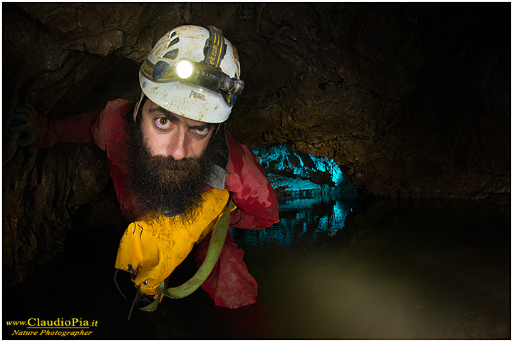 cave, cave, grotta, caver, speleologist, speleology, speleologia, exploration, underground, concrection